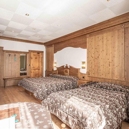 Hotel San Martino Сан-Мартіно-ді-Кастроцца Екстер'єр фото