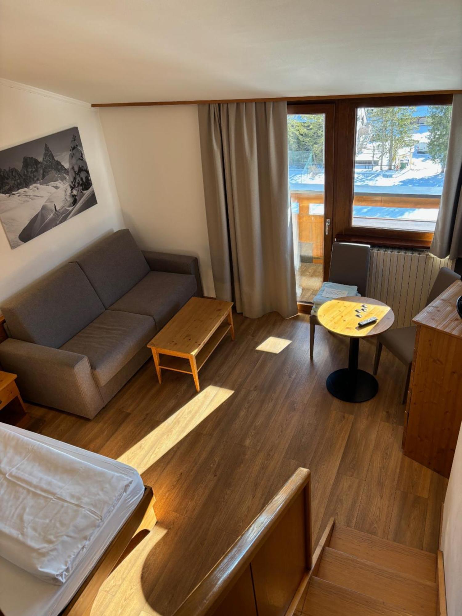 Hotel San Martino Сан-Мартіно-ді-Кастроцца Екстер'єр фото