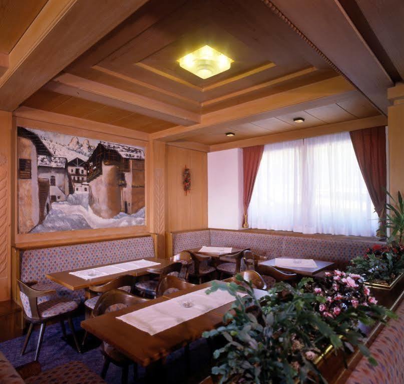 Hotel San Martino Сан-Мартіно-ді-Кастроцца Екстер'єр фото